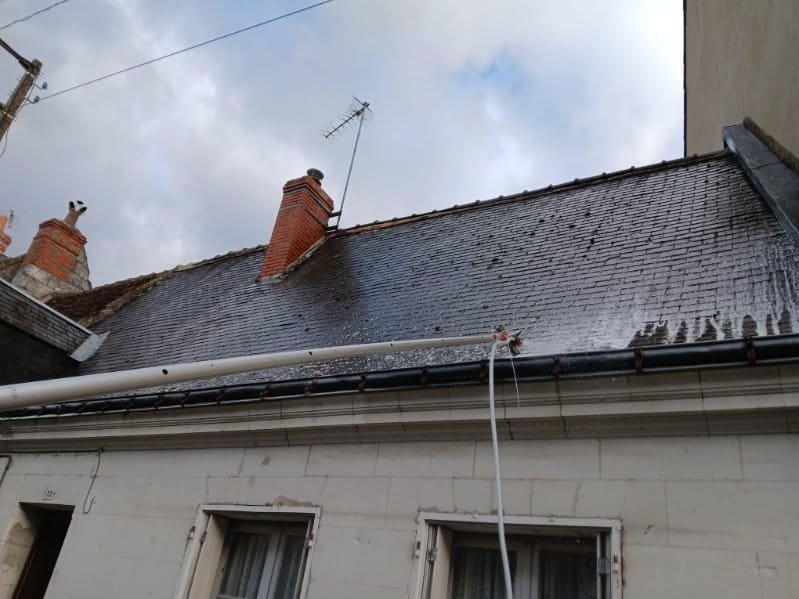 Vérification de l'étanchéité de toiture par Entreprise Paul Multiservices